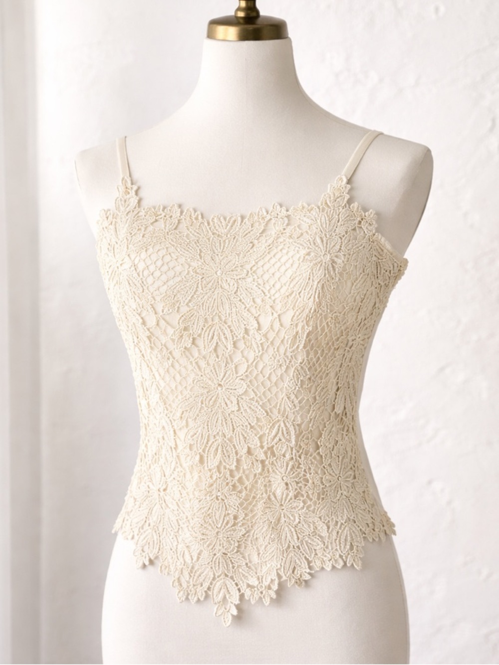 Flora nikrooz handmade lace eyelet corset  XL